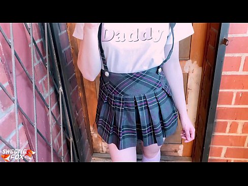 ❤️ Schoolgirl Sucks jej kutasa głęboko i fucks zamiast klas. Porn video at us ☑